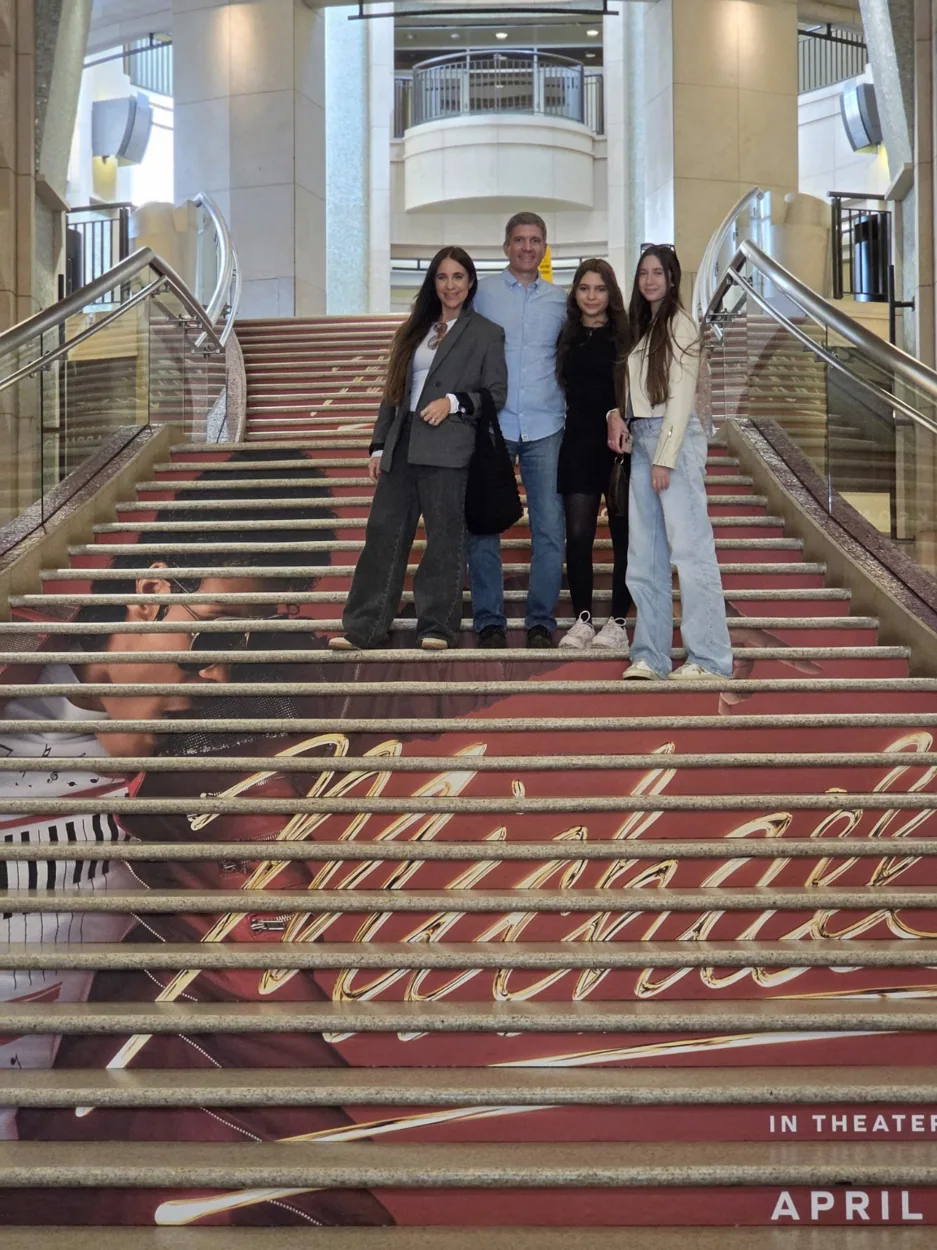 Família em passeio pela cidade